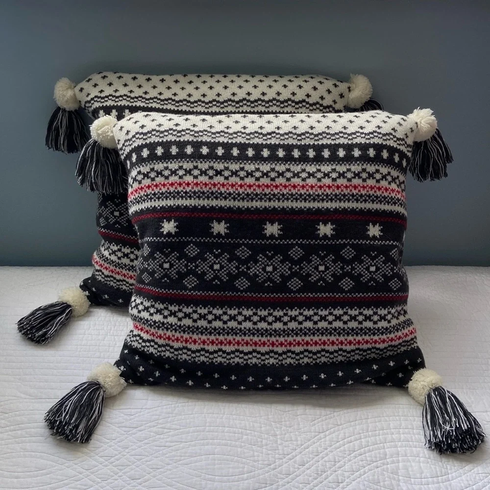 Brooks Brothers Fair Isle Sweater Knit Accent Pillow Covers Set of Two - Picture 1 of 16